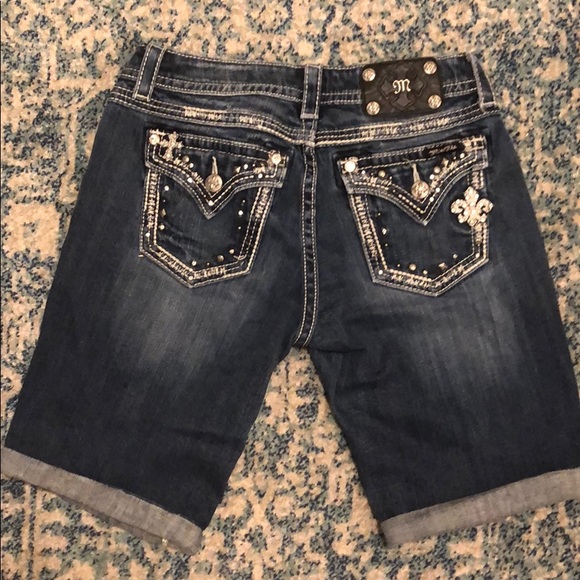 Miss Me Bermuda Jean Shorts sz 27